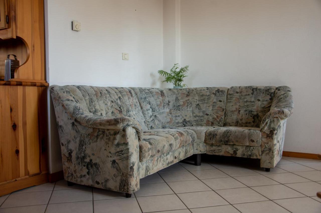 Apartma Na Skdnu Dutovlje Exterior photo